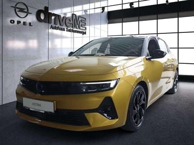 Gelb Gebraucht 2025 Opel Astra Limousine | € 31.890