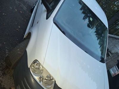 VW Caddy