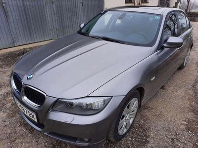 Silber Gebraucht 2011 BMW 318 Limousine | € 8.900 (Fairer Preis)