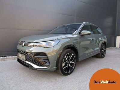 Grün Gebraucht 2024 VW Tiguan R-line SUV | € 45.990