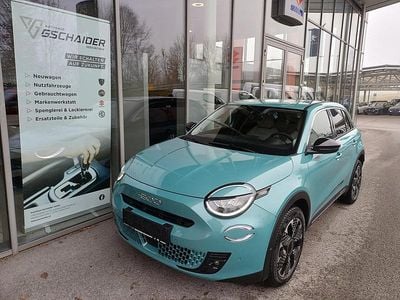 Gebraucht Fiat 600 La Prima 136 PS (100 kW) 2024 Blau SUV