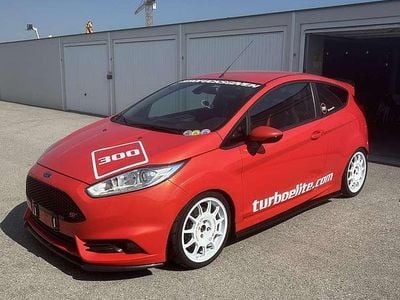 Orange Gebraucht 2013 Ford Fiesta ST Kleinwagen | € 19.500