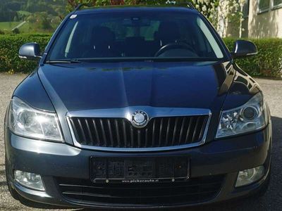 gebraucht Skoda Octavia Combi 19 Elegance TDI PD DPF DSG