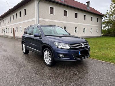 gebraucht VW Tiguan SKY 20 TDI 4Motion - (1.Besitz Pano AHKNAVI)