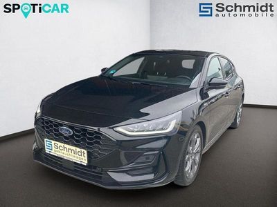Schwarz Gebraucht 2024 Ford Focus ST-Line Limousine | € 25.490 (Fairer Preis)