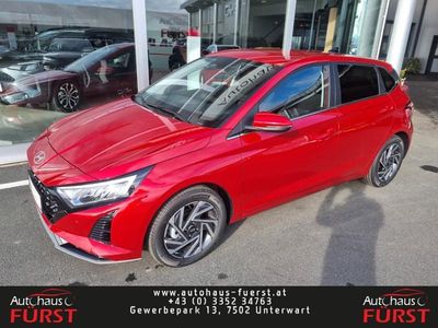 Neu Hyundai i20 Comfort 77 PS (56 kW) 2025 Rot Limousine