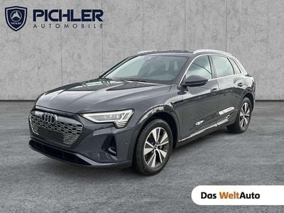 Gebraucht Audi Q8 e-tron Business 158 kW (215 PS) 2024 Grau SUV