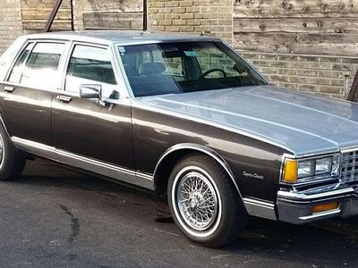 Gebraucht Chevrolet Caprice 160 PS (117 kW) 1982 Grau Limousine