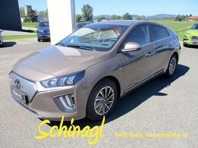 Gebraucht Hyundai Ioniq 100 kW (136 PS) 2020 Beige Kleinwagen