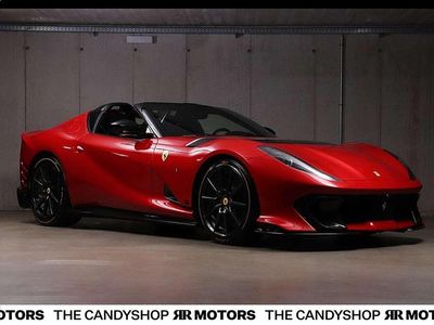 Rot Gebraucht 2024 Ferrari 812 Cabrio | € 1.890.000