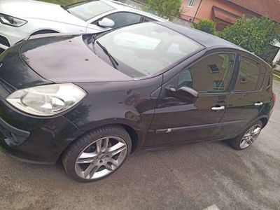 gebraucht Renault Clio Dynamique 12 TCE 16V