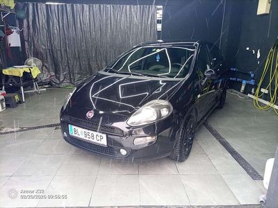 Gebraucht Fiat Punto Lounge 77 PS (56 kW) 2016 Kleinwagen