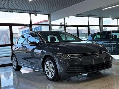 Grau Gebraucht 2020 VW Golf VIII Limousine | € 18.990 (Fairer Preis)