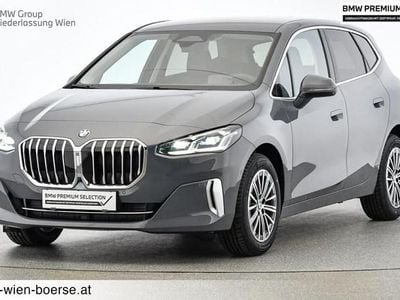Grau Gebraucht 2024 BMW 218 Active Tourer Efficient Dynamics Van / Kleinbus | € 33.791 (Fairer Preis)