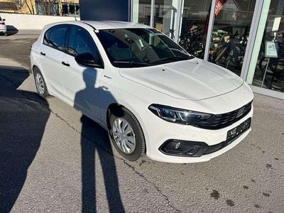 Gebraucht Fiat Tipo Sport 101 PS (74 kW) 2021 Weiß Kleinwagen