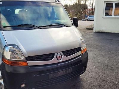 Silber Gebraucht 2009 Renault Master Van / Kleinbus | € 5.500