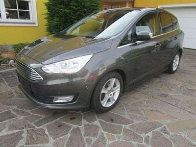 Grau Gebraucht 2015 Ford C-MAX Titanium Van / Kleinbus | € 14.500 (Teuer)