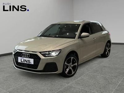 Silber metallic Neu 2025 Audi A1 Sportback Design Kleinwagen | € 27.404 (Fairer Preis)