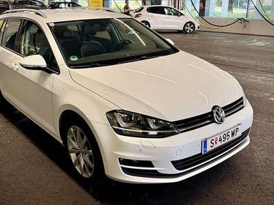 Weiß Gebraucht 2016 VW Golf VII Highline Kombi | € 7.600 (Fairer Preis)