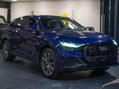 Blau Gebraucht 2019 Audi SQ8 Design SUV | € 69.990 (Fairer Preis)