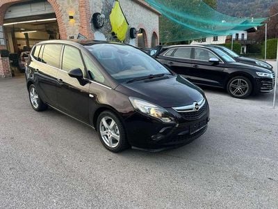 Braun Gebraucht 2013 Opel Zafira Tourer Cosmo Van / Kleinbus | € 10.450 (Teuer)