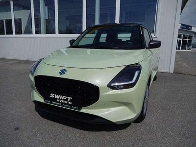Neu Suzuki Swift 83 PS (61 kW) 2025 Gelb Limousine