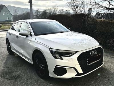 Gebraucht Audi A3 116 PS (85 kW) 2024 Weiß Limousine