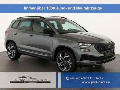 Grau Neu 2025 Skoda Karoq SportLine SUV | € 46.184 (Fairer Preis)