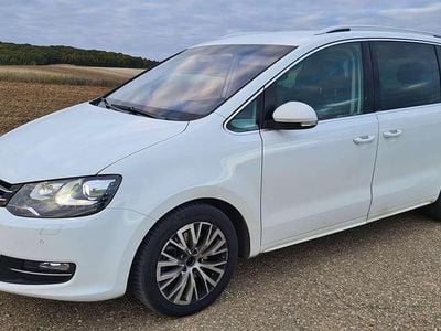 Weiß Gebraucht 2017 VW Sharan Highline Van / Kleinbus | € 19.450 (Fairer Preis)