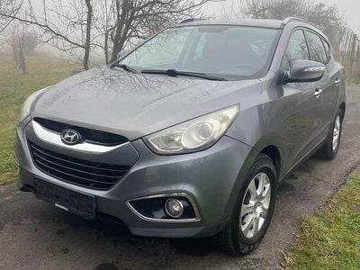 Grau Gebraucht 2011 Hyundai ix35 Life SUV | € 7.500 (Fairer Preis)