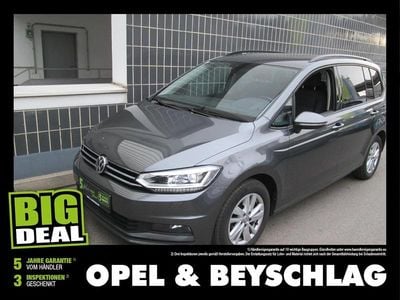 Grau Gebraucht 2019 VW Touran Comfortline Van / Kleinbus | € 22.870 (Superpreis)