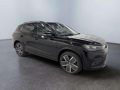 Neu VW Tiguan R-line Edition 193 PS (141 kW) 2025 Schwarz SUV