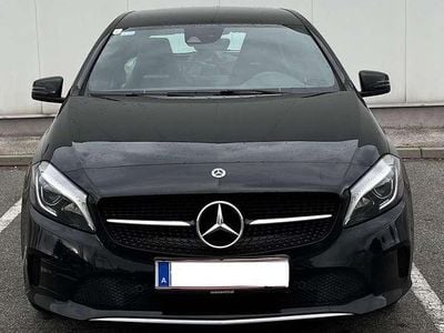Gebraucht Mercedes A180 109 PS (80 kW) 2017 Limousine