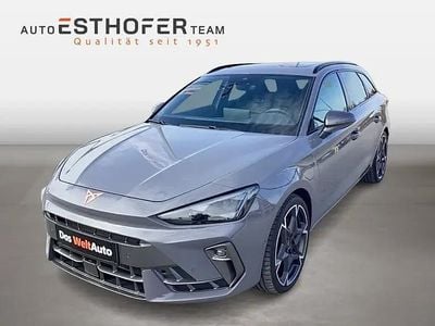 Hellgrau normal Gebraucht 2025 Cupra Leon VZ Kombi | € 41.490