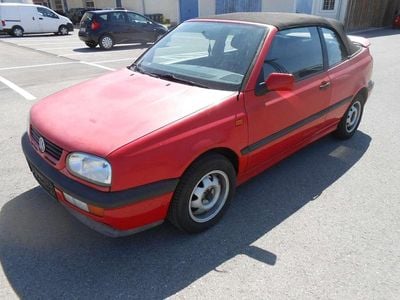 Rot Gebraucht 1995 VW Golf Cabriolet Cabrio | € 1.790