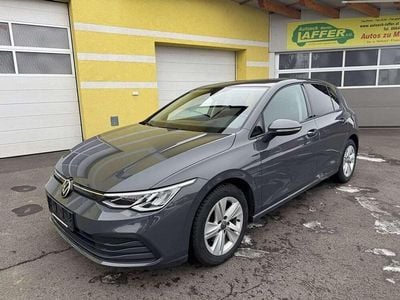 Gebraucht VW Golf VIII 90 PS (66 kW) 2020 Grau Limousine