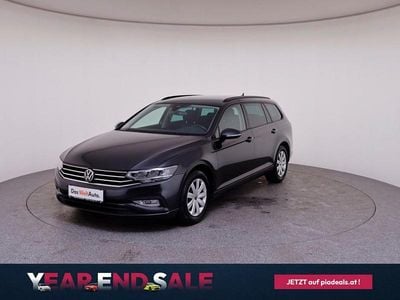 Grau Gebraucht 2022 VW Passat Kombi | € 19.950 (Guter Preis)