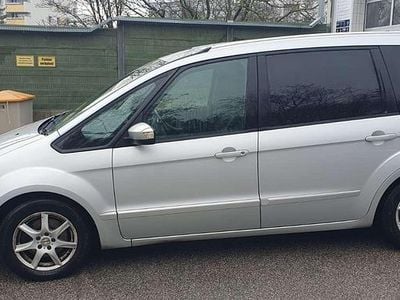 Gebraucht Ford Galaxy Business Edition 140 PS (102 kW) 2012 Grau Van / Kleinbus