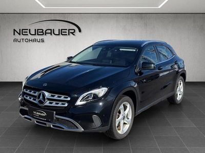 Gebraucht Mercedes GLA220 Urban 170 PS (125 kW) 2019 Schwarz SUV