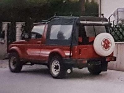 Rot Gebraucht 1988 Suzuki Samurai SUV | € 3.000
