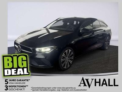 Gebraucht Mercedes CLA200 Shooting Brake 150 PS (110 kW) 2022 Schwarz Kombi