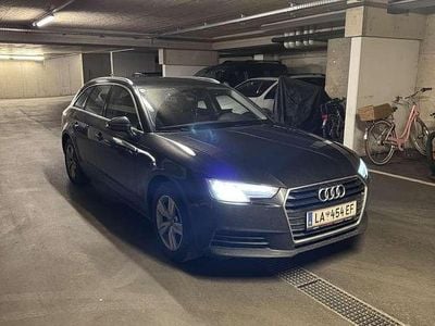 Schwarz Gebraucht 2016 Audi A4 Design Kombi | € 13.300 (Guter Preis)