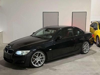 Gebraucht BMW 325 Cabriolet M Sport 204 PS (150 kW) 2010 Schwarz Cabrio