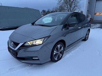 gebraucht Nissan Leaf Tekna 62 kWh Wärmepumpe 360 Kamera Leder
