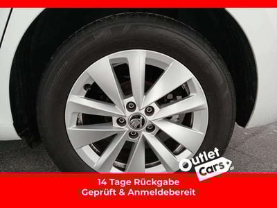 Weiß Gebraucht 2024 Skoda Scala Ambition Kleinwagen | € 19.950 (Fairer Preis)