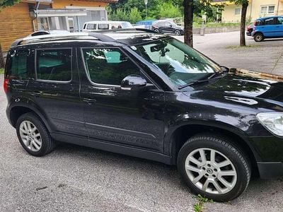 Gebraucht 2012 Skoda Yeti Elegance SUV | € 13.000 (Teuer)