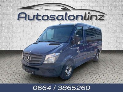 gebraucht Mercedes Sprinter mit 9 Sitzen und Laderaum