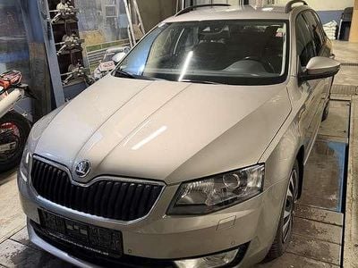 Gebraucht 2014 Skoda Octavia Elegance Kombi | € 9.000 (Guter Preis)