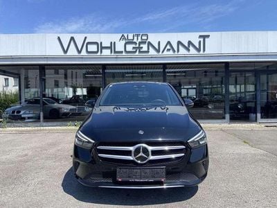 Schwarz Gebraucht 2019 Mercedes B180 Van / Kleinbus | € 19.990 (Fairer Preis)