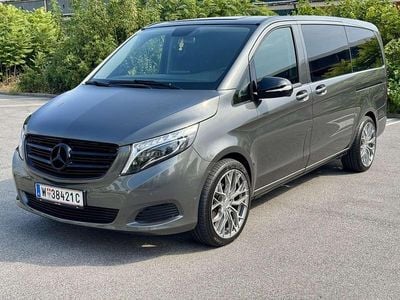 Grau Gebraucht 2014 Mercedes 170 Van / Kleinbus | € 28.800